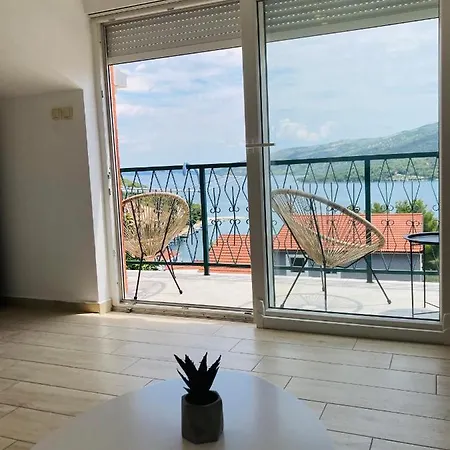 Apartments Carapina Marina Exterior photo
