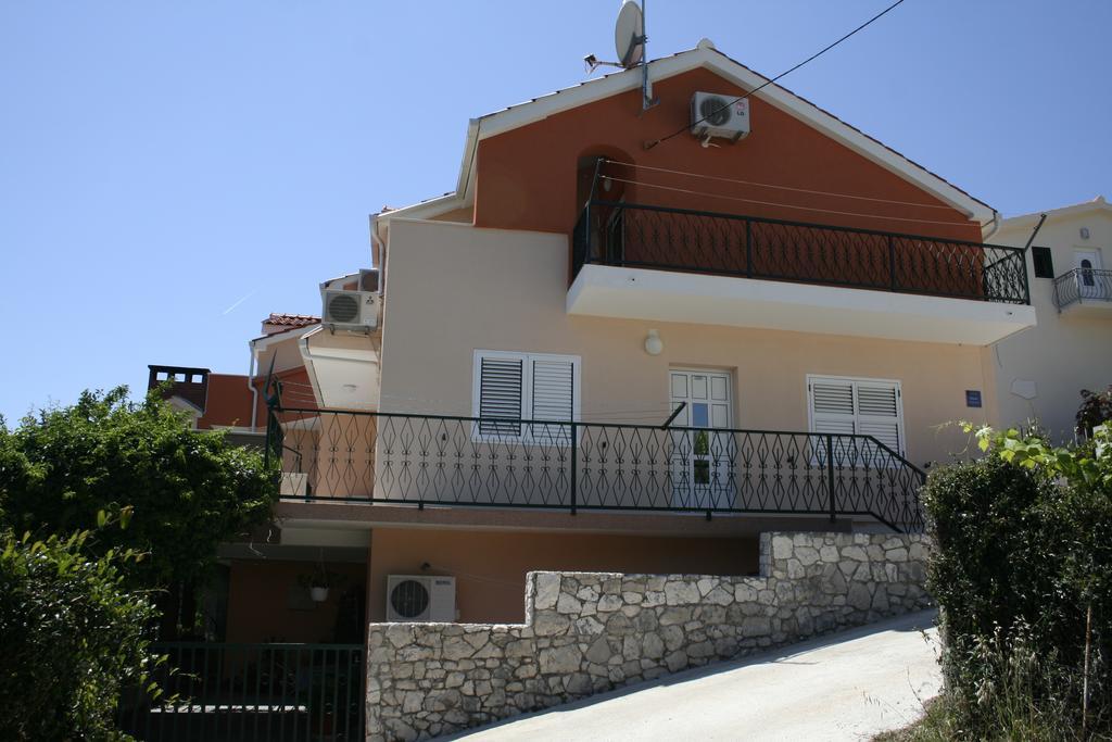 Apartment Carapina Marina